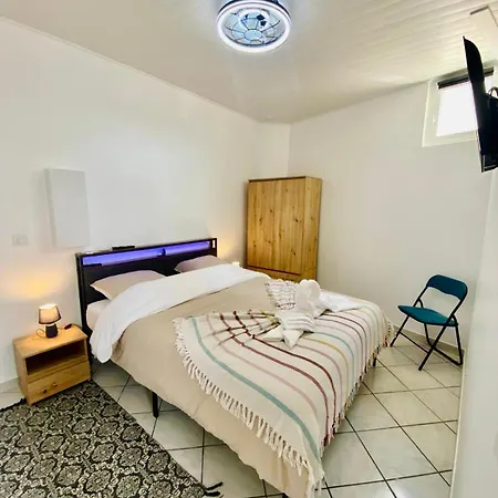 Salve Maria, Proche Et Centre Ville, Menage Et Draps Compris بيت للعطل آركاشو