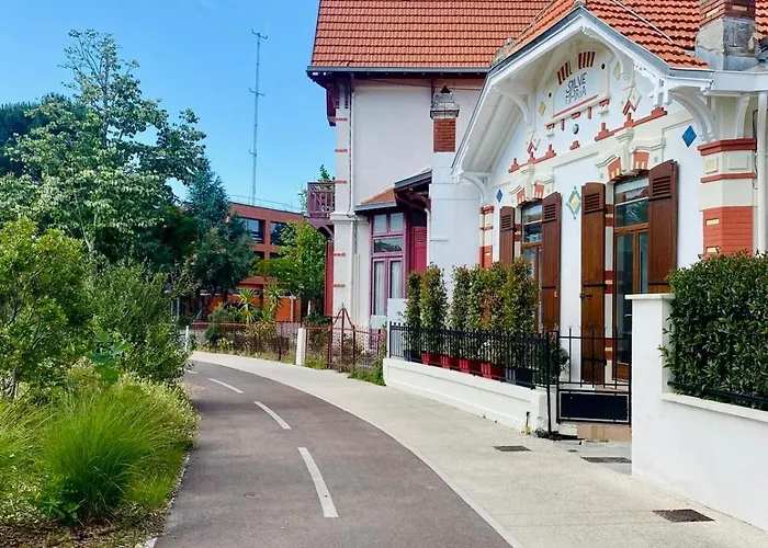 Salve Maria, Proche Et Centre Ville, Menage Et Draps Compris Holiday home Arcachon