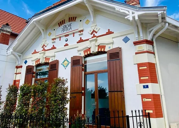 Salve Maria, Proche Et Centre Ville, Menage Et Draps Compris * Arcachon