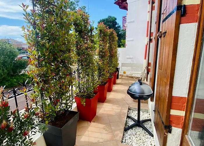 Salve Maria, Proche Et Centre Ville, Menage Et Draps Compris Holiday home Arcachon